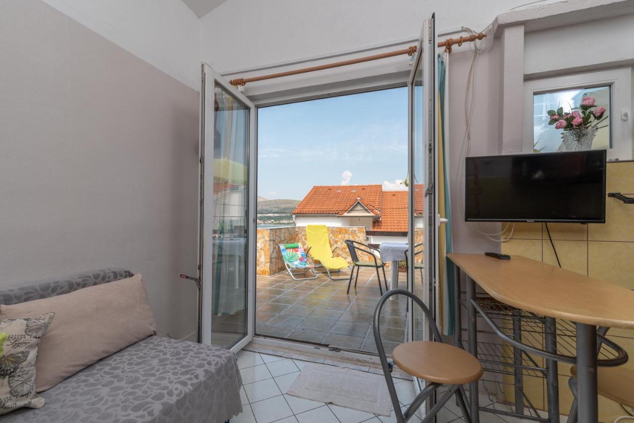 Apartmani Kate Trogir Buitenkant foto