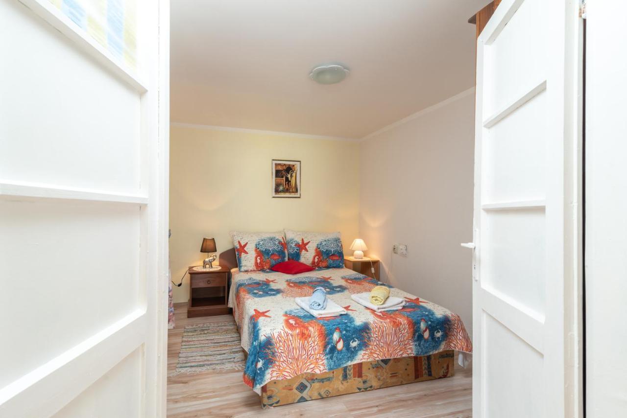Apartmani Kate Trogir Buitenkant foto