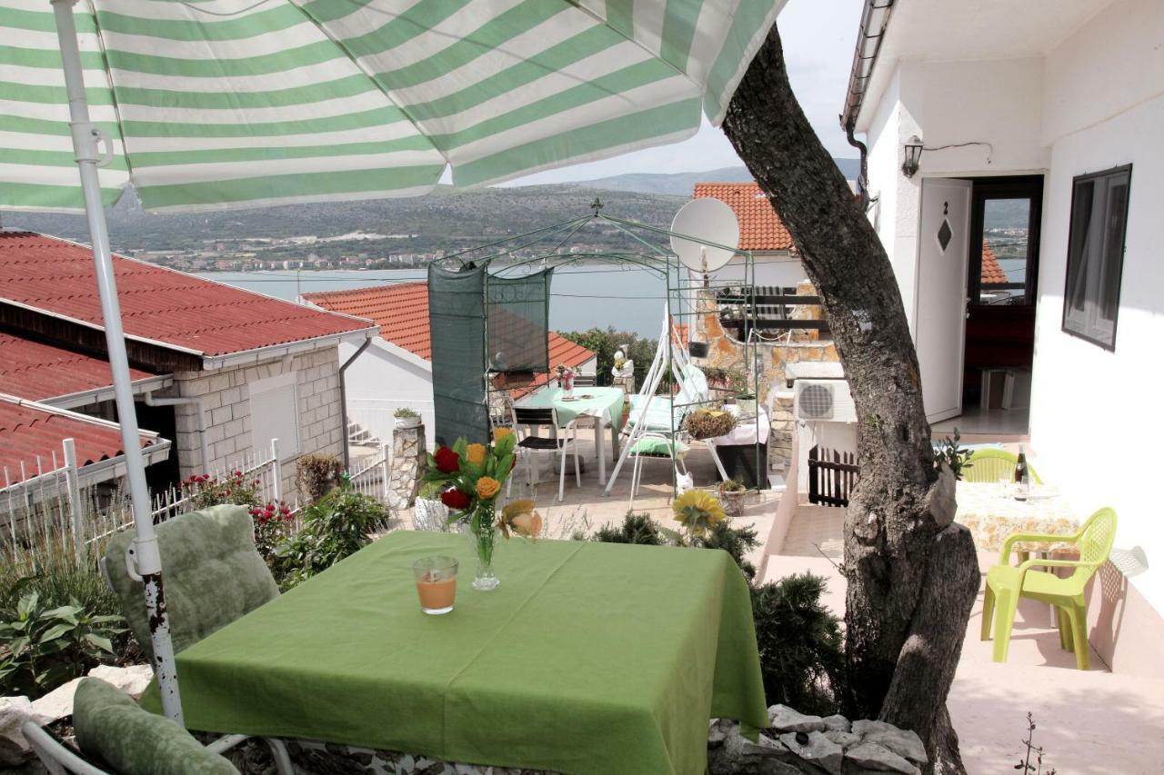 Apartmani Kate Trogir Buitenkant foto